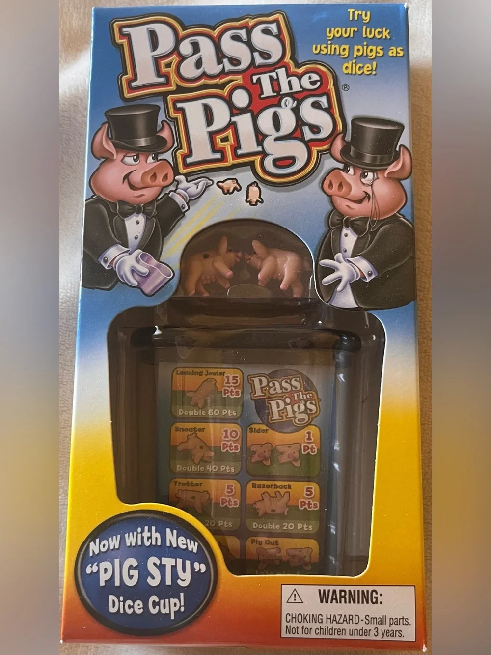 Pass The Pigs Travel Game - Blue Packaging